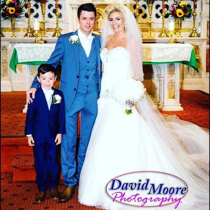 DavidMooreTrim's tweet photo. Hi #MeathHour David here from @DavidMooreTrim #WeddingPhotographer and #StudioPhotographer 📷📹🎬🎥 https://t.co/RkoOMXFQmH