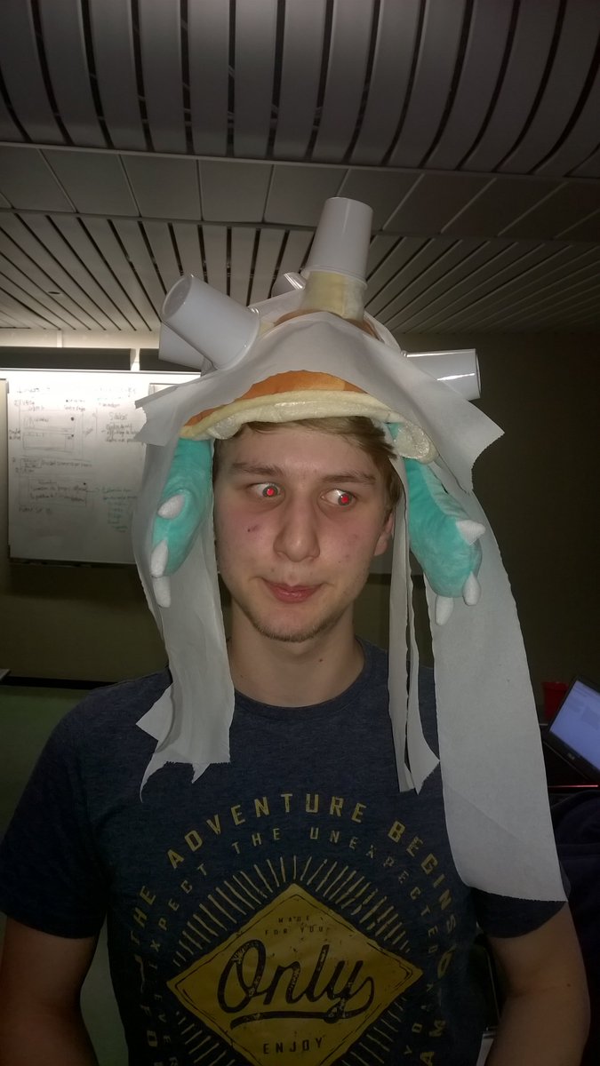 NightmaresPizza's tweet photo. @FlorentKirch continue son projet de mascotte ! Ça promet ! #nuitinfo 
(cc @charlatents ) https://t.co/rK8rdWPSKo