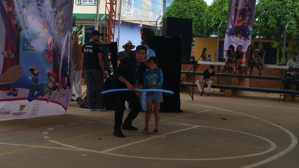 culturayopal's tweet photo. Stand up comedy ChileVsColombia en Auditorio Col Braulio González 7pm en marco de las Fiestas de Yopal @mincultura https://t.co/SpIFNrhndM