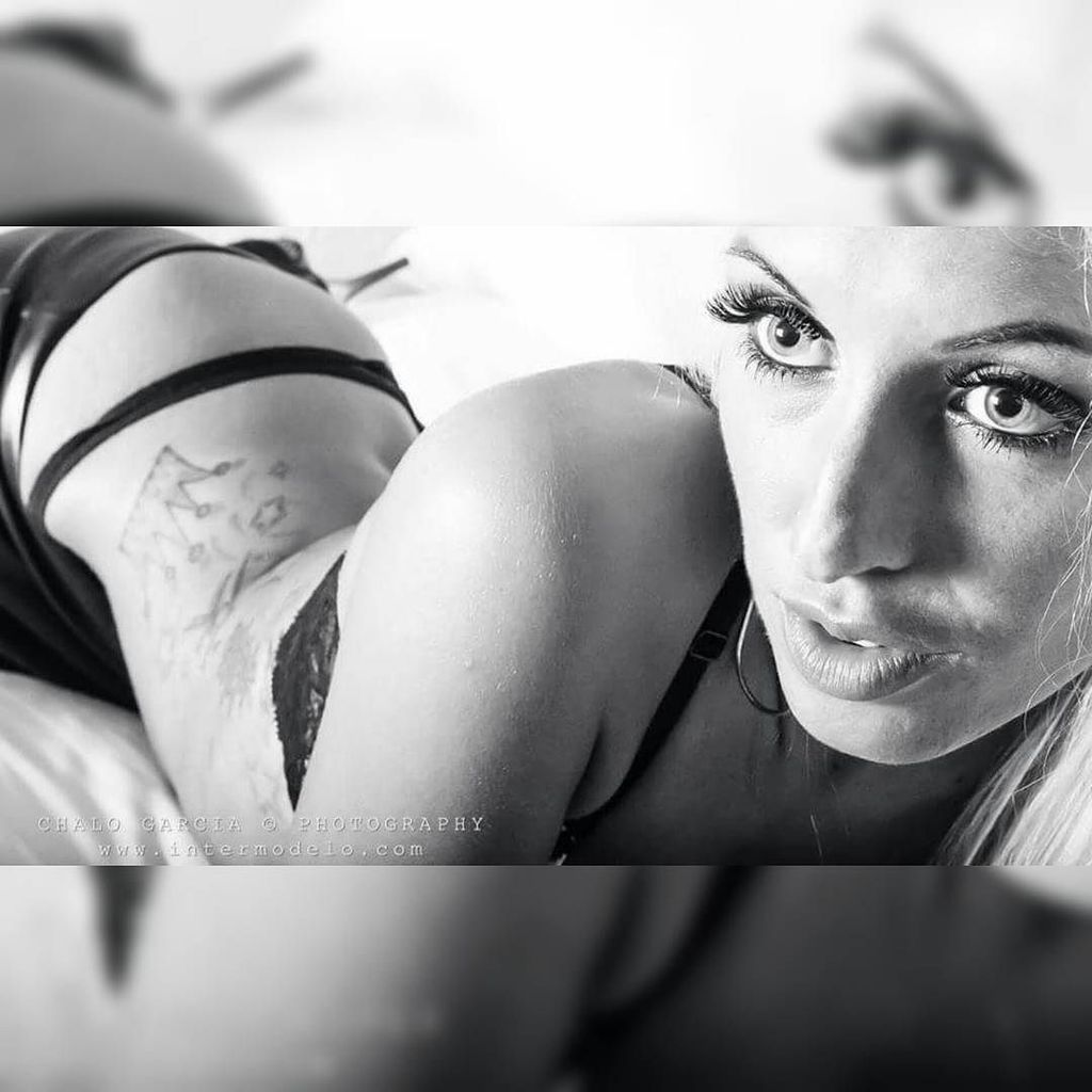 photosbychalo's tweet photo. @jessikagotti #photosbychalo #2013 #tbt #throwbackthursday #throwback
#glamourmodel #bpack… https://t.co/fjDX1nhytc https://t.co/NcIInt555m