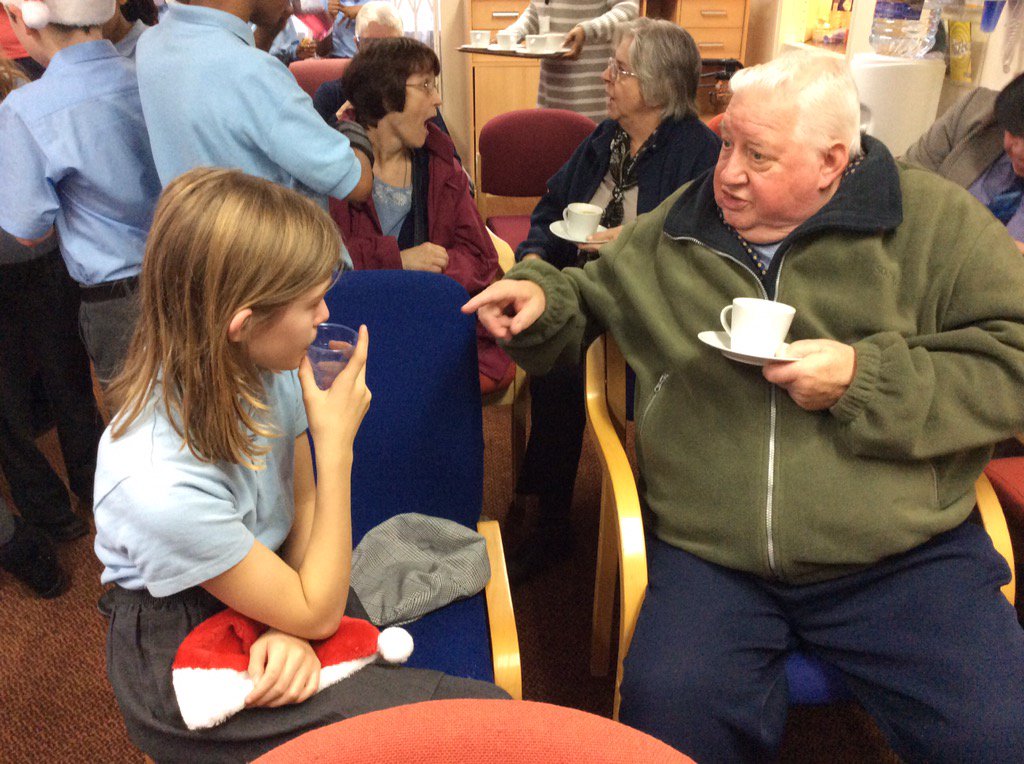 AbsSumnerSE11's tweet image. Today the choir sang carols St Tomkyns house Christmas lunch; enjoyment from old and young