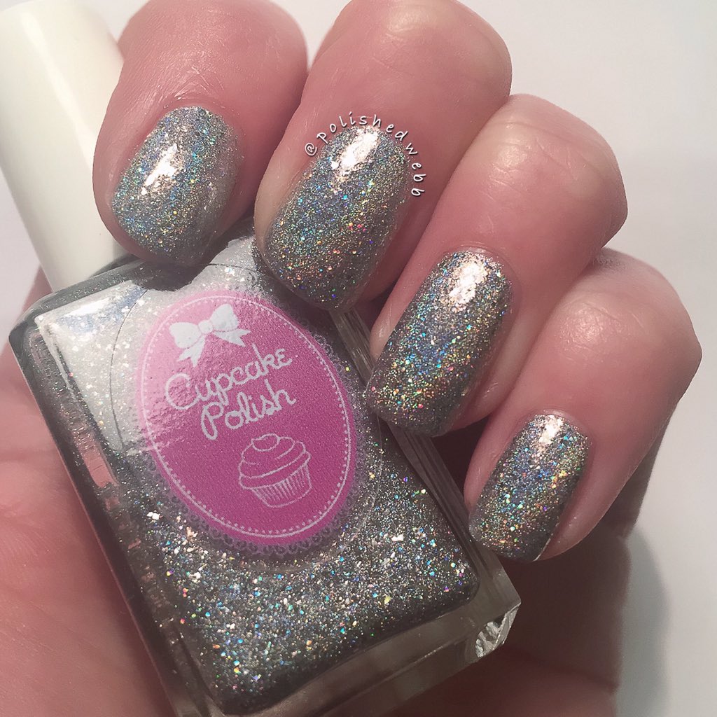 polishedwebb's tweet photo. Stunning @cupcakepolish in Jubilee. #nails #notd #indiepolish #indieswatch #rainbowconnectionuk https://t.co/kHdak2WOmE