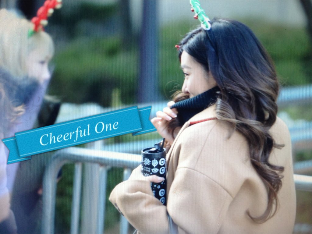 [PIC][04-12-2015]Hình ảnh mới nhất từ chuỗi quảng bá cho Mini Album "Dear Santa" của TaeTiSeo - Page 3 CVV_TBsVAAA_3wG