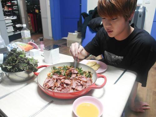 что есть в корее. что есть в корее. стрит фуд корея. северная корея кимчи. что есть в корее.