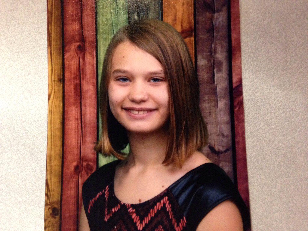 NateFluharty's tweet photo. Missing Child: #WheelingPd are searching for 12yr. old Pandora Wendt from the Valley View area. @WTRF7News https://t.co/fffsFkPvRc