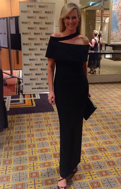 Thank you <a href="/CarlaZampatti/">Carla Zampatti</a> for such an elegant dress to wear to #Walkleys last night 💛<a href="/SonyaDownie/">Sonya Downie</a> &amp; <a href="/SevenStyling/">SevenStyling</a>