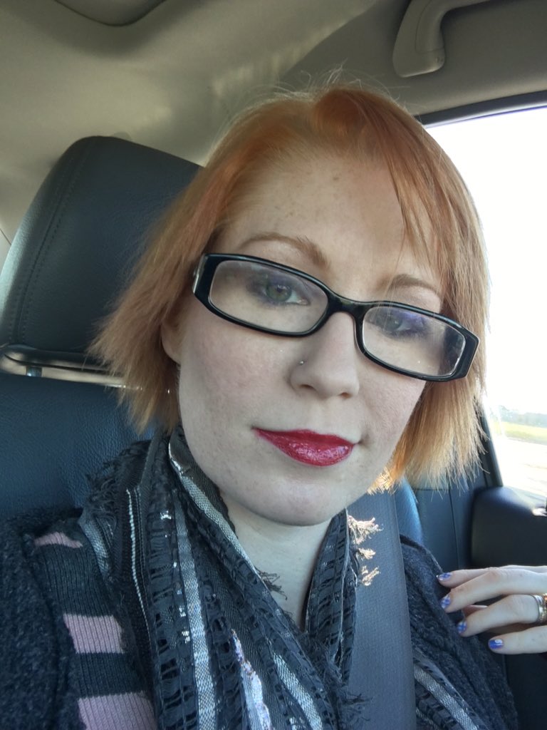 Artemis_Rogue's tweet photo. Just finished recording a nerdtastic podcast w/ @GeekdomMag! Follow on Twitter and FB so you don't miss it!!!! https://t.co/QaJg1AkHi6