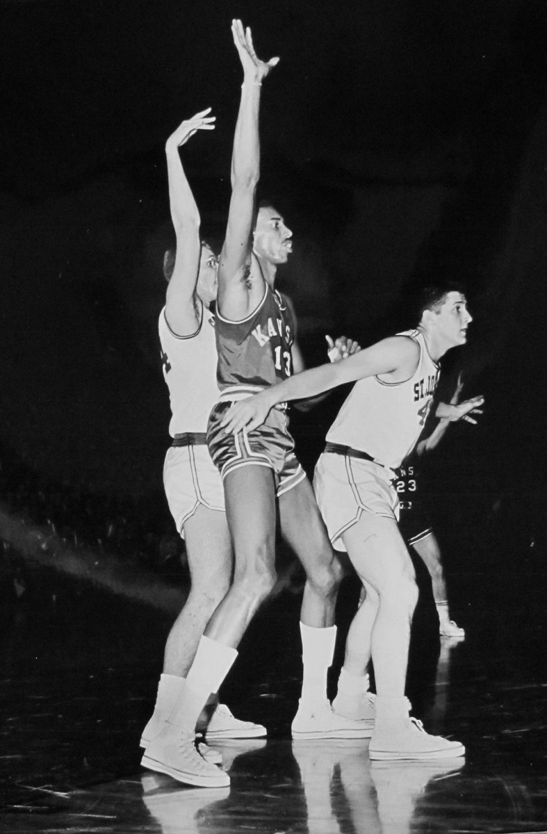 SportsCenter's tweet image. On this day in 1956, Wilt Chamberlain made his debut for Kansas. 

He set a school record by scoring 52 points. #tbt