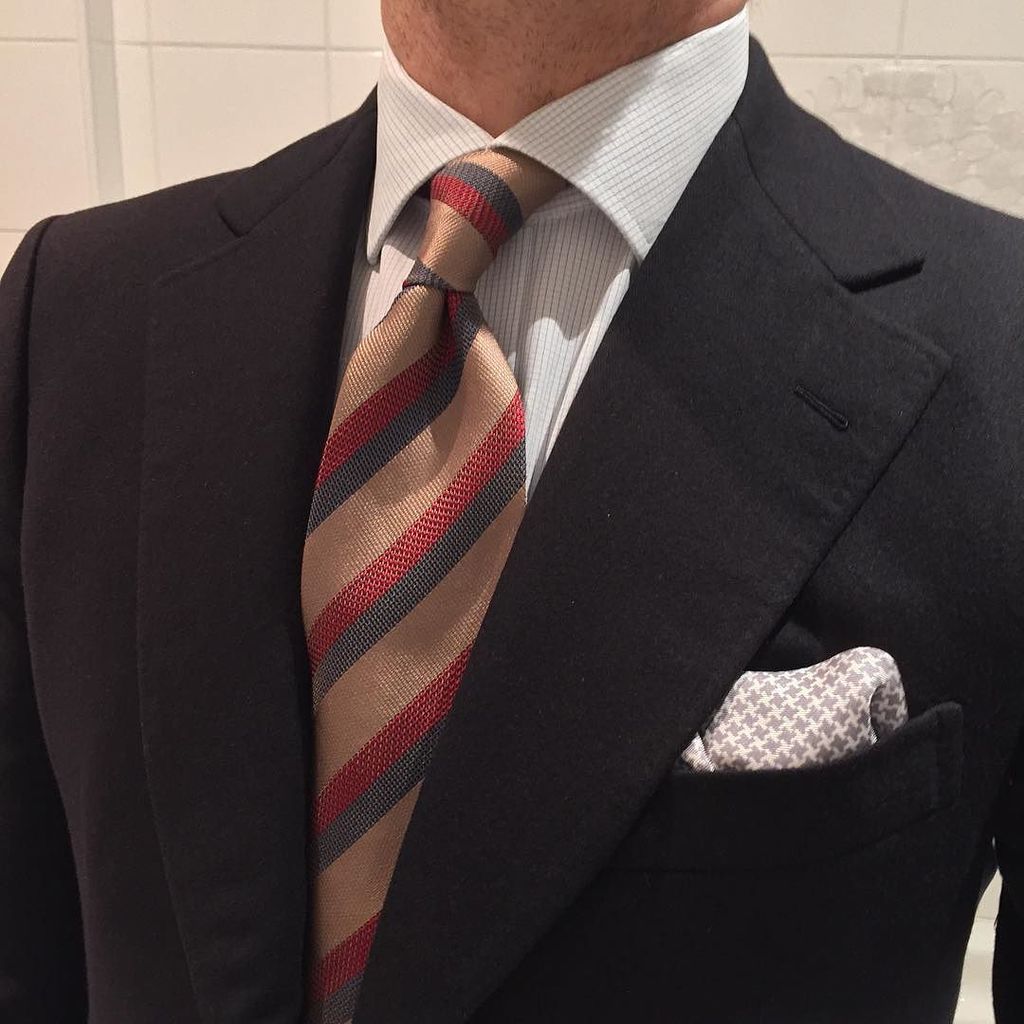 clino_ch's tweet photo. #feruch #charvet
#ootd #outfitoftheday #wiwt #menswear #sartorial #mensweardaily #dirnell… https://t.co/TiSXYWNnUG https://t.co/jbLN9HD4mF