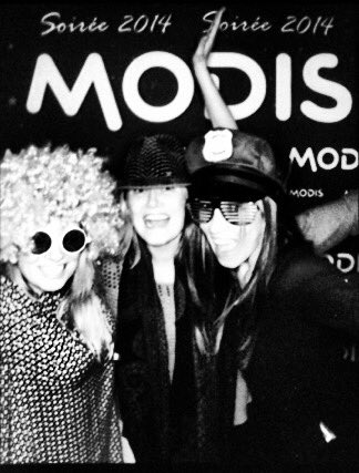 apodunavac's tweet photo. #modis0312 @MarieModis LIFESCIENCES 1 jour, LIFESCIENCES toujours 🔬 Happy Birthday ma Profileuse ✨🎂 @angelique_GRA https://t.co/ItZ2oW5QHK