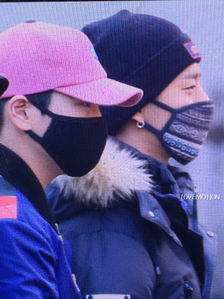 lovemotionkr's tweet photo. 151204 뮤직뱅크 #대현 #힘찬 @BAP_Daehyun @BAP_Himchan https://t.co/5irdnJ6EnI