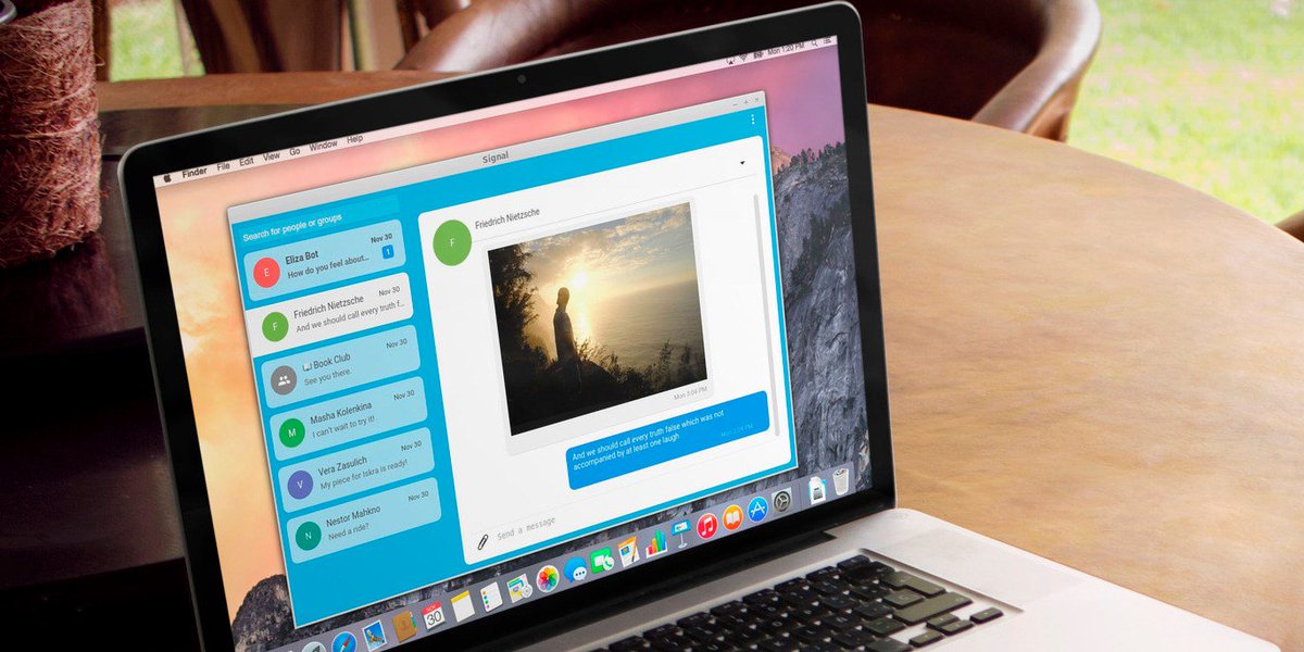 thenextweb's tweet image. Snowden’s preferred messaging app Signal comes to the desktop tnw.me/tpy1fUT