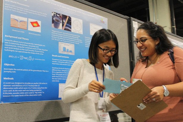 COSHanford's tweet photo. https://t.co/kqlpUjCpNb Click for info/pics from COS STEM presentations @SACNAS conference in Maryland! #cosstem https://t.co/13WrUeM3vM