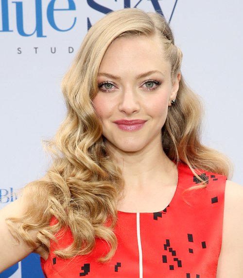 Happy Birthday to American actress Amanda Seyfried 