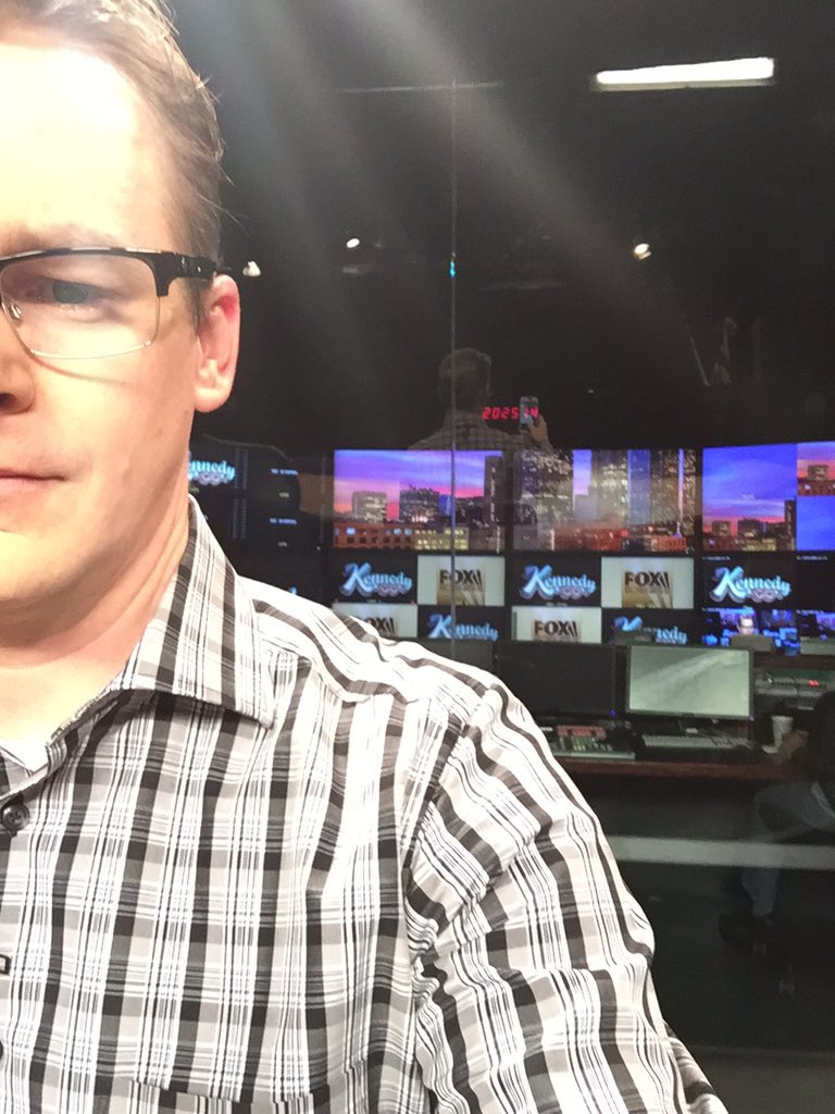 Gary and Shannon tweet media