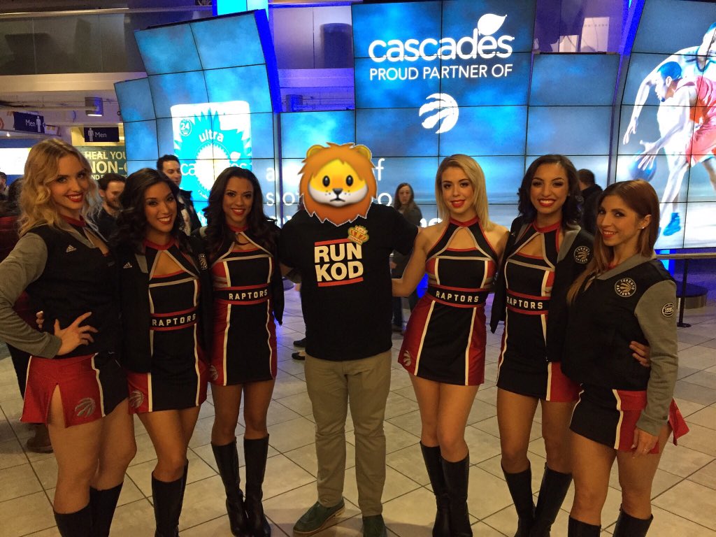 KingOfDonair's tweet photo. KOD making an appearance at the AC Centre tonight.#runkod #toronto #kingofdonair #downwiththeking #the6 #raptors ๐ https://t.co/iMhX78gmXq