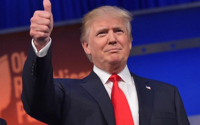 AccordingLife's tweet image. Donald Trump: White people are the right People.