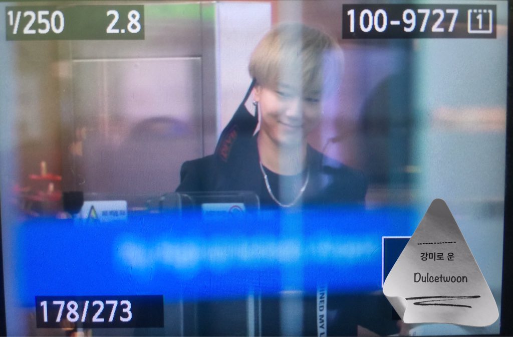 dulcetwoon's tweet photo. 151204인천출국 #예성 #김종운 #yesung @shfly3424 https://t.co/agRPBPLBHp