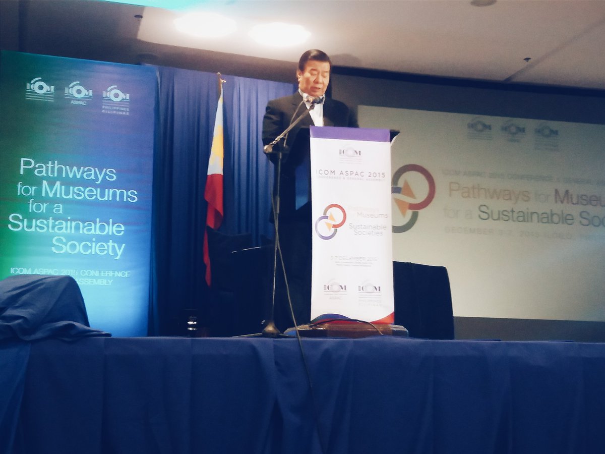 ICOMPhil's tweet photo. Our opening ceremony's keynote speaker, the Philippines' Senate President Franklin Drilon #Pathways2015 https://t.co/guuFY4GE8A