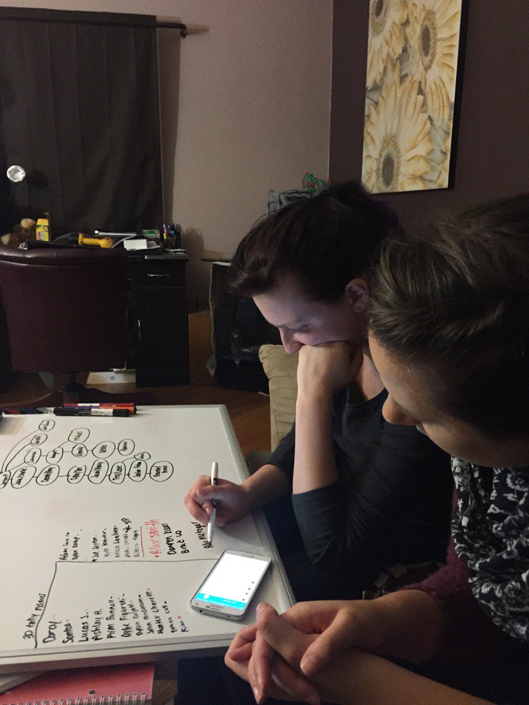 getfree13's tweet photo. Halie/Haley hard at it tonight awesome to see these two work together. The power of a woman is amazing.#nevergiveup https://t.co/SPMKcBR32S