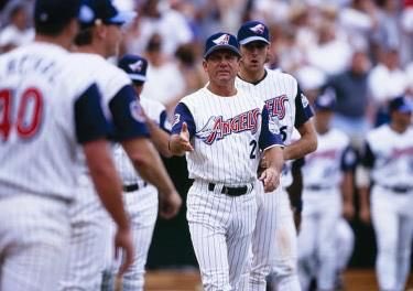 SeeingRedAgain's tweet image. I'm concerned for @TaylorBlakeWard's mental state for thinking these were the greatest 😂