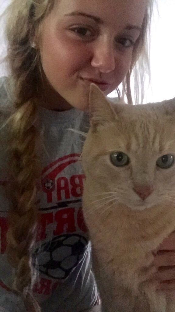 LCSTARTER's tweet image. Thomas Hursey starter pack