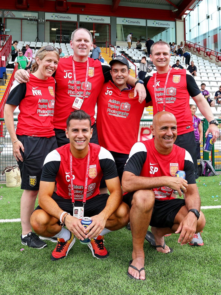 JerseyFA's tweet photo. NEWS| Please vote for your @JfaWomen and @simonpetulla in this years @CISPOTY #SP2015
https://t.co/HWBQdlUP2u https://t.co/bPHHSrHQej