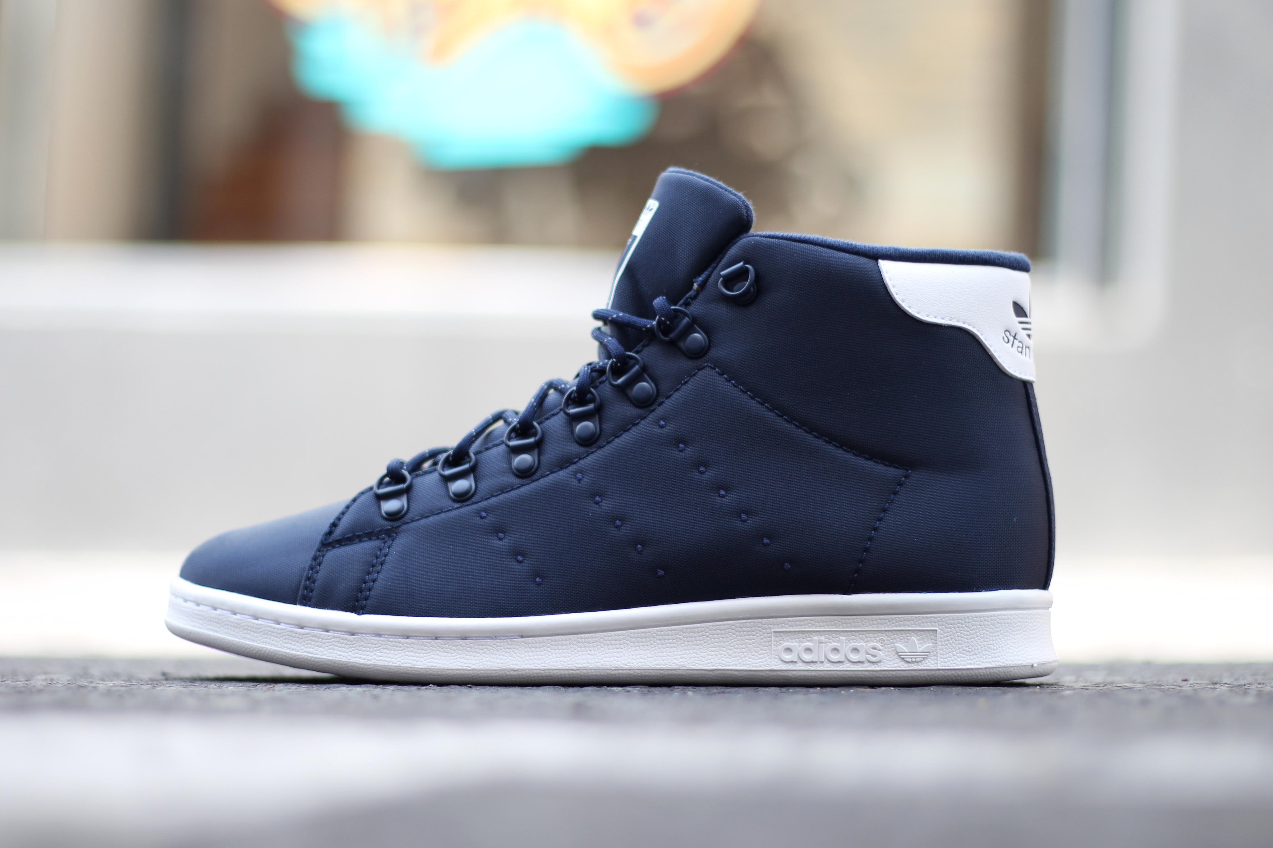 SHELFLIFE.CO.ZA on Twitter: "NEW ARRIVAL - adidas Stan Smith Mid Navy Blue Available now: https://t.co/EodVh5gf7p https://t.co/RJSuvj7zNp" / Twitter