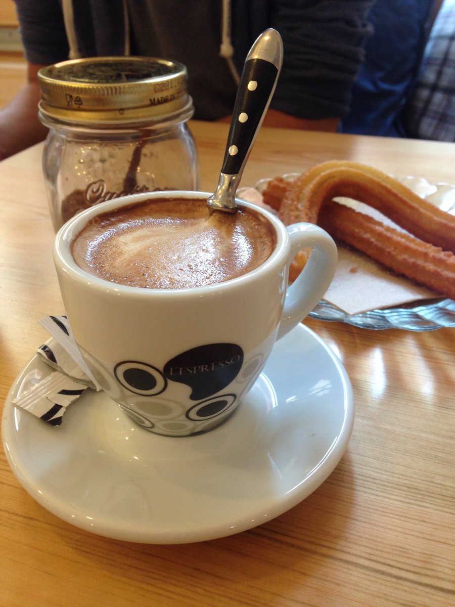 "Empezando bien el dia #santgervasi #pastramilovers 😃👍" Foursquare Tip @ Petit a Petit 4sq.com/1lAXjnu