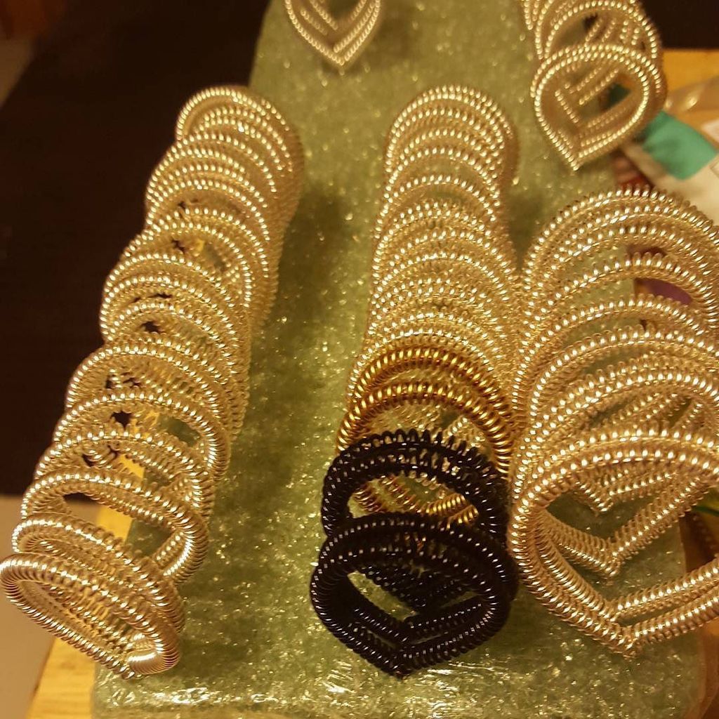 TeaganDaner's tweet photo. #earrings #losangeles #newyork #jewelry #seattle #fblogger #threadearrings #beverlyhills #westhollywood #orlando #l… https://t.co/KzToRxPrEt
