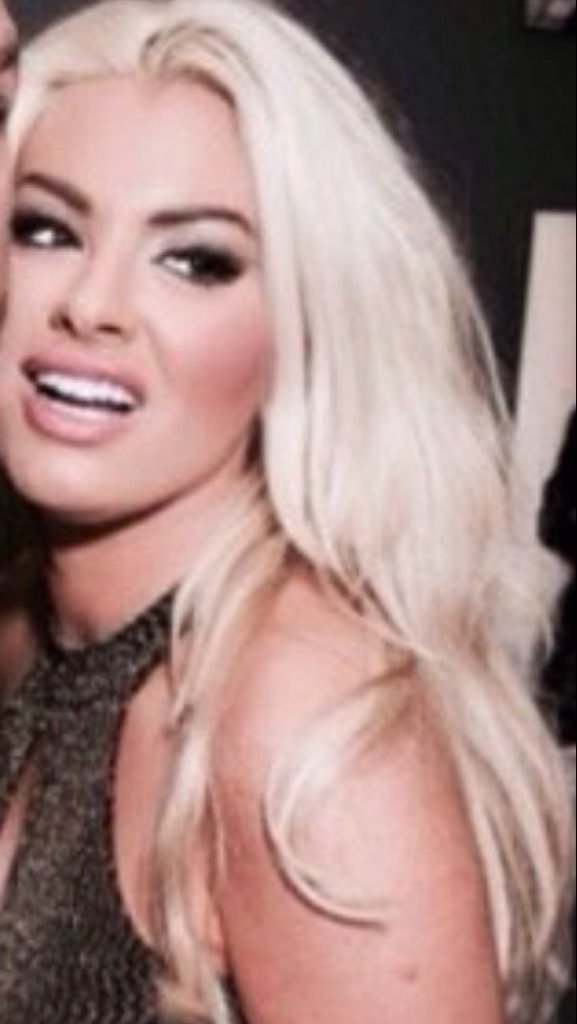 MrsRazorRuddock's tweet photo. โบ๏ธ https://t.co/Z90XMLi8Wf