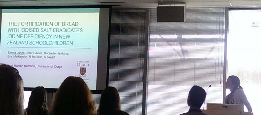 jonesnz__'s tweet photo. The whole presenting thing is quite scary. What a great conference though! #nutsoc2015 https://t.co/DYGTTTxuug