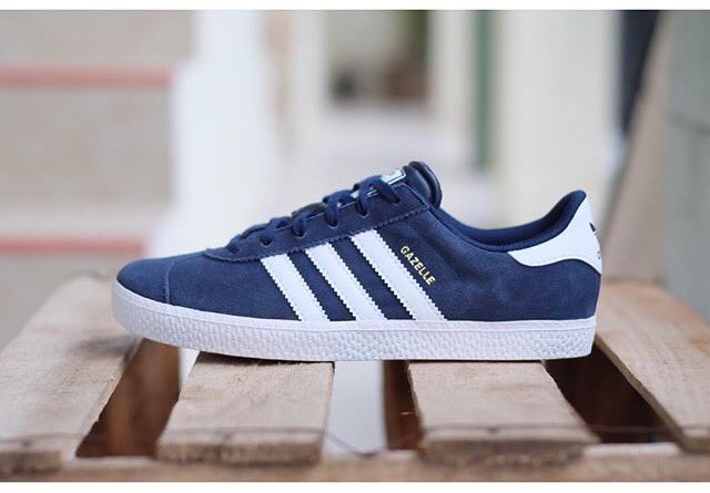 WTB Gazelle 2 Navy kayak gini Size 41 1/3 .harga bersahabat . Bantu Up min  <a href="/FS_80cs/">FAMILY 3STRIPES</a>