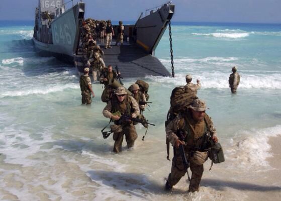 YukaLuiz's tweet photo. @CastellanaSports!!! Marines desembarcan en castellana para clase de queenex https://t.co/3Zke7SLGpa
