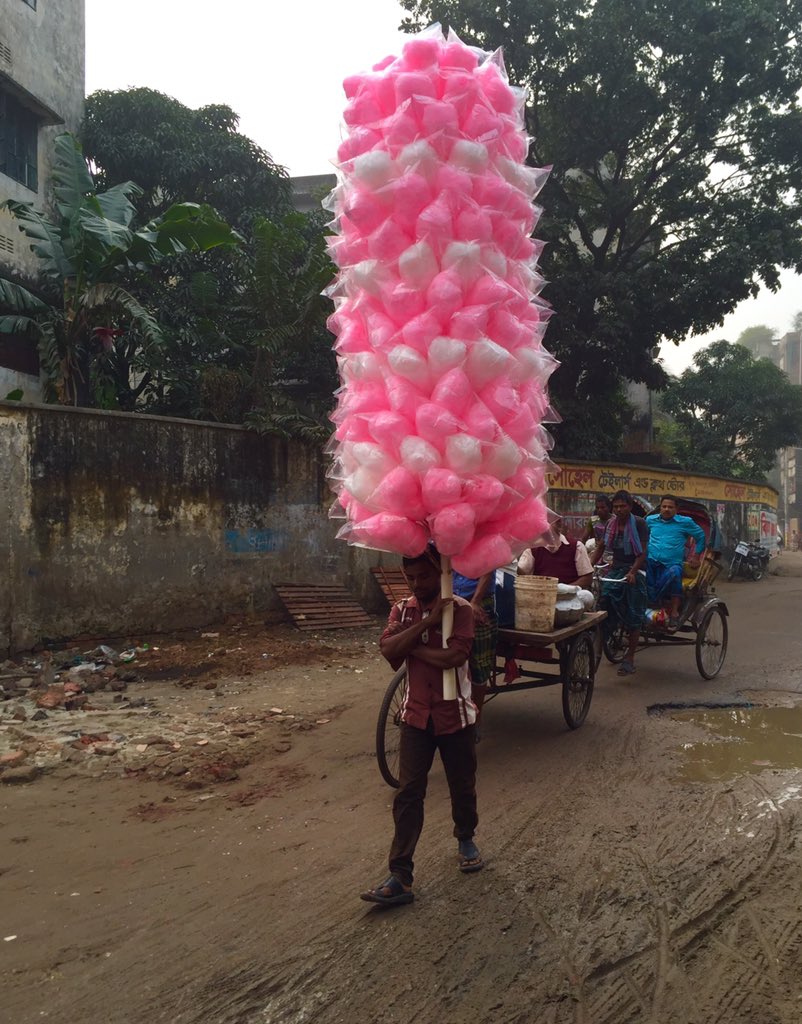Alexnoblestudio's tweet photo. #photooftheday #candyhead #dhaka @TRAID @EMGINITIATIVE @TRCdocumentary https://t.co/TqR6fdp9Ia