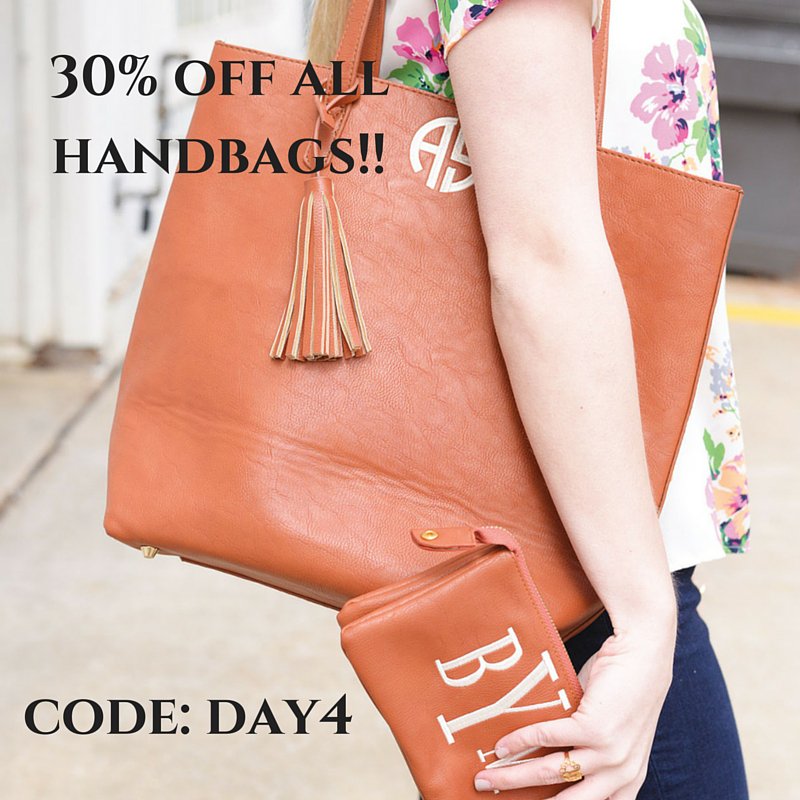 beka_lane's tweet photo. 30% off ALL #handbags #giftideas
#style #holidayseason
https://t.co/WulpjyltDk https://t.co/laAK8Q5Poo