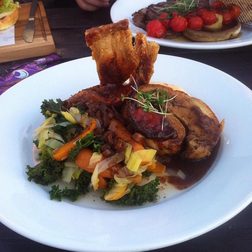 ThePeterboat's tweet photo. #Repost @sparky_face
・・・
Peterboat lunch. #lunch #friends #peterboat #leighonsea #porkbell… https://t.co/T713VoM7Ab https://t.co/0iyDJ6gf9J