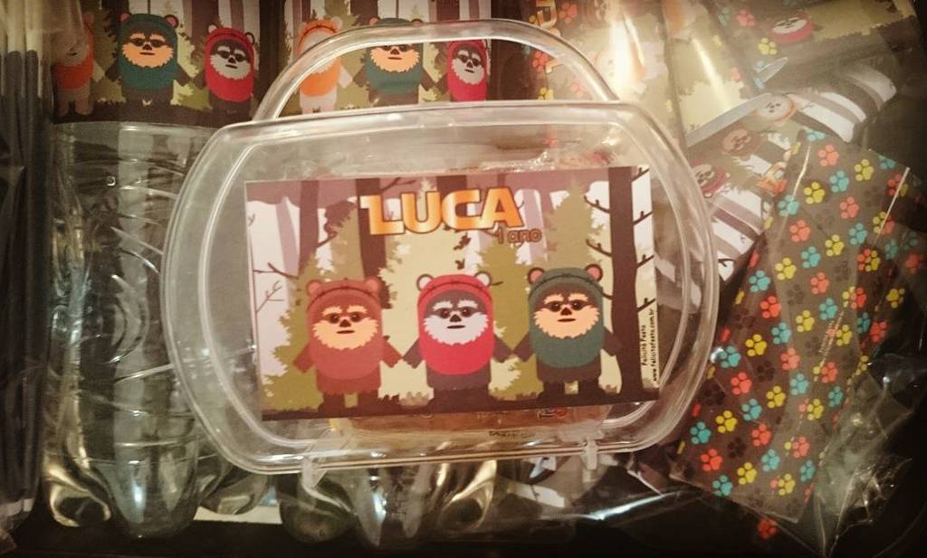 hashtagstarwars's tweet photo. New #StarWars Instagram by @rebastos_felicitafesta // #criamos O Tema Ewoks para festa de 1 ano do Luca.
#festadea… https://t.co/9sTZelTdF6