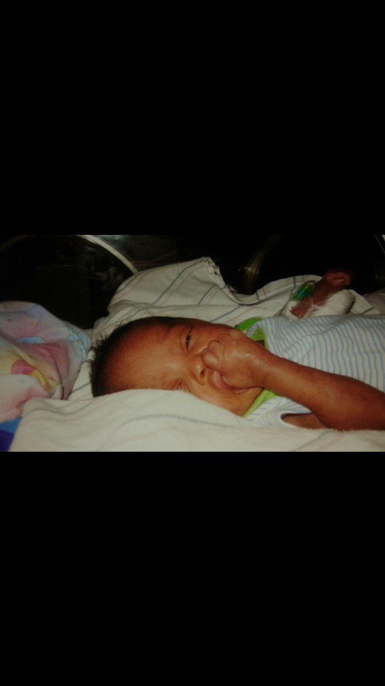 yaeee_'s tweet photo. Gws C.J. #auntybaby ❤️💯 https://t.co/JbdzCzRXbr