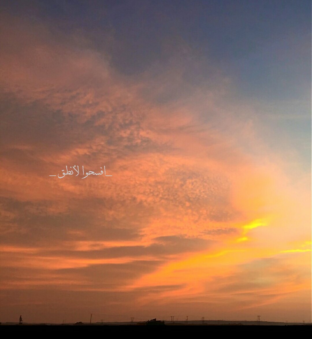 Omani18gmail5's tweet photo. لاتعودني دفى شمسك ،دام في النية غروب..!❣
💭 https://t.co/tqusaxXTLG