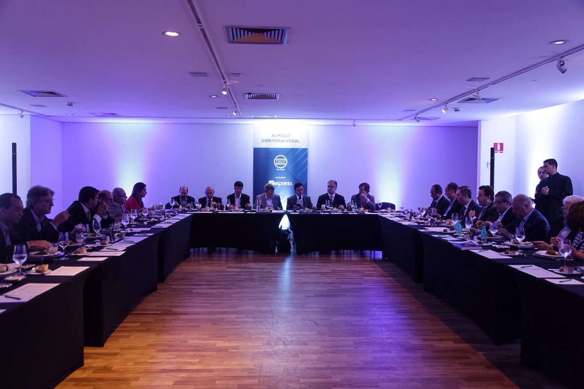 IBEFSP's tweet image. Agora: Diretoria Vogal do #IBEFSP se reúne para analisar panorama econômico e setorial do país.