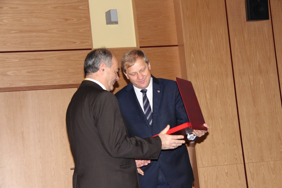 WZylinski's tweet photo. W #Białystok i #Kruszyniany trwa dwudniowe sympozjum nt. kultury, tradycji i zachowań Tatarów Polskich  #Tatarzy https://t.co/MKDJLLW0bY