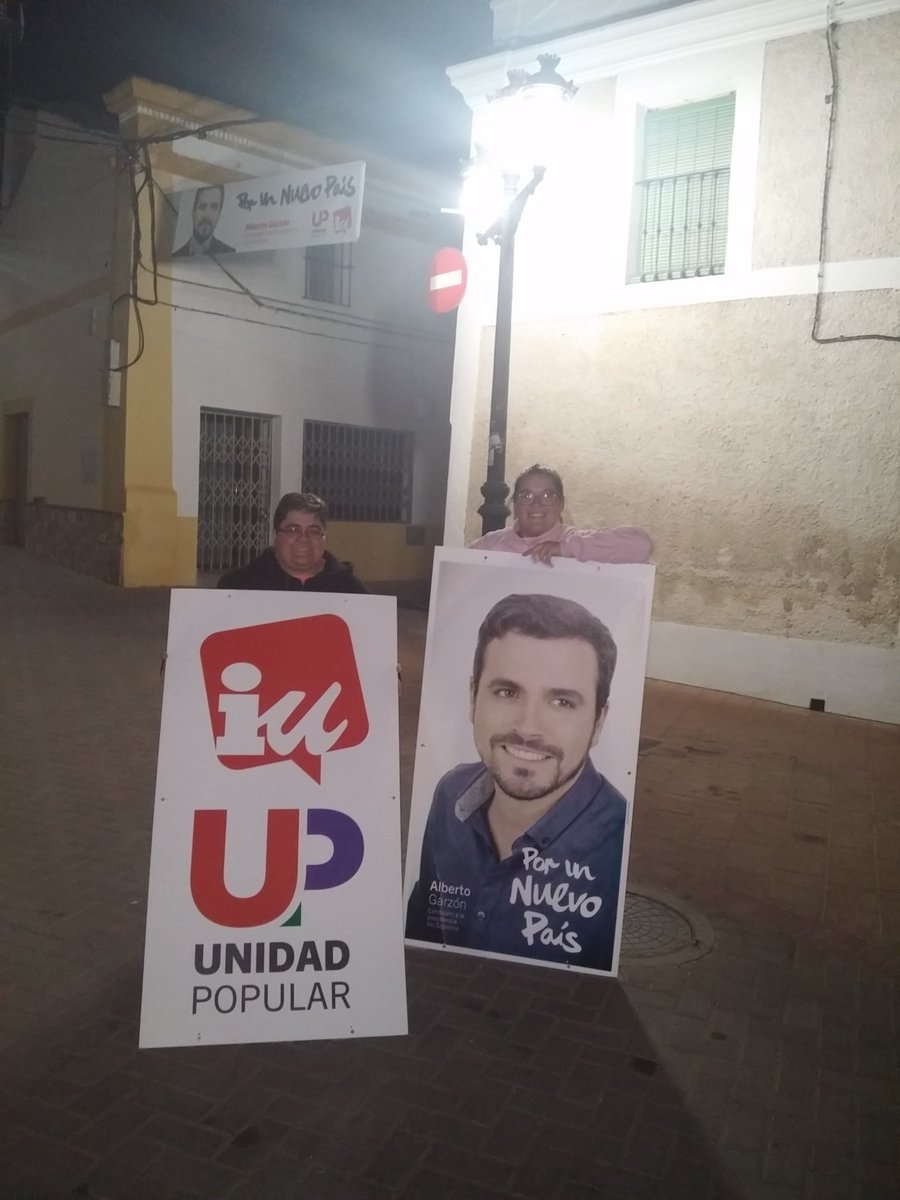 IsabelRisi's tweet photo. Comienza la campaña electoral!! POR UN NUEVO PAÍS!!!!!  #yomesumoup #SinGarzonNoHayDebate https://t.co/BMWgmzKfv3