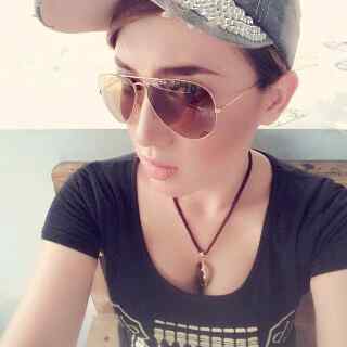 erlanggapro's tweet photo. Nia Jovanka : gak di ragukan lagi,bidadari satu ini sangat enerjik sehingga membuat para penonton bersemangat #EPro https://t.co/mt1mohYOR9