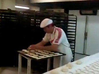 adnradiochile's tweet photo. Panaderos de Santa Isabel Chillán denuncian pésimas condiciones laborales
https://t.co/4QVyxJWwOD https://t.co/dnUJvETcFg