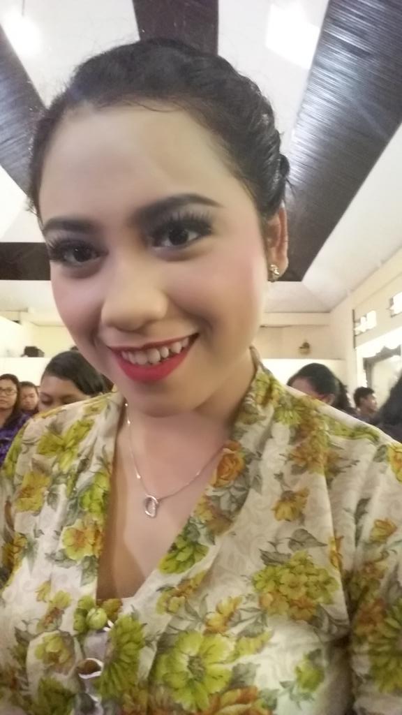 "Tikli mamah dj@diahdwijayanthi: Dayang sumping "