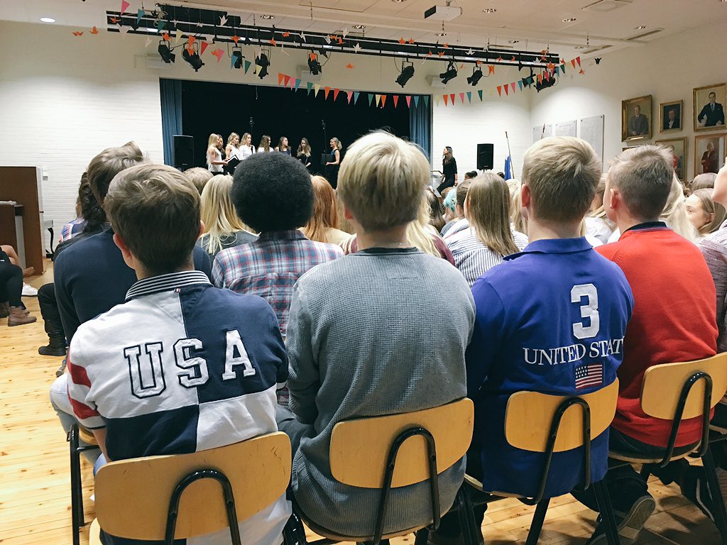 AtteFin's tweet image. Koulumme nuorimman luokka-asteen oppilaat erehtyivät kuukaudesta #IndependenceDay #Finland #usa