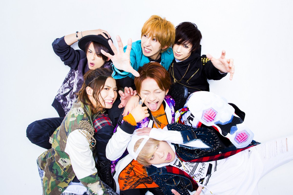 Blu-BiLLioNミケ (@HangermanBotBot) / Posts / X