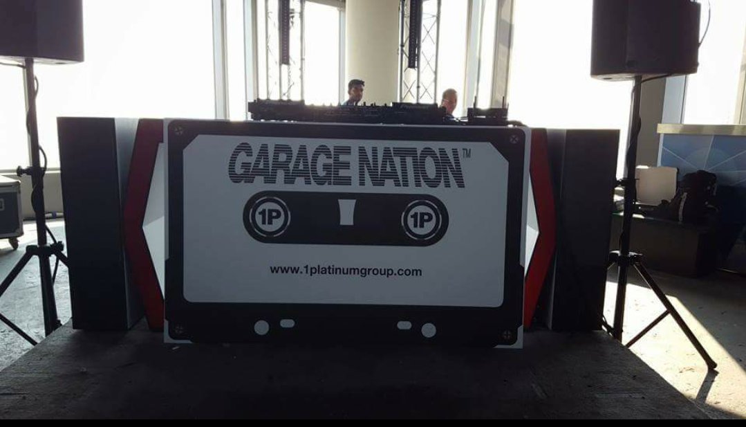 GarageNationUAE's tweet photo. SETTING UP FOR @GarageNationUAE LET'S DOOOO THIS!!! #UKG #UAE #DUBAI #MYDUBAI #RAVINGCREW 🔊🔊🔊🔊🔊🔊 https://t.co/SMk8cyxeSU