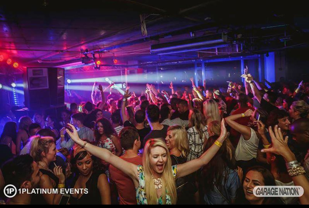 SETTING UP FOR <a href="/GarageNationUAE/">GARAGE NATION DUBAI</a> LET'S DOOOO THIS!!! #UKG #UAE #DUBAI #MYDUBAI #RAVINGCREW 🔊🔊🔊🔊🔊🔊